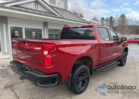 2021 Chevrolet Silverado 1500 4Wd Short Bed Custom Trail Boss z USA, uszkodzony, nr VIN 1GCPYCEF5MZ146532